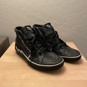 Vans Sk8-Hi Bolt Black Size 9M